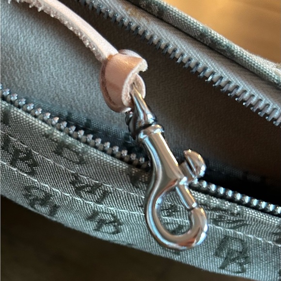 Dooney & Bourke Tan Signature Handbag Small Canvas Leather Trim - Picture 11 of 12